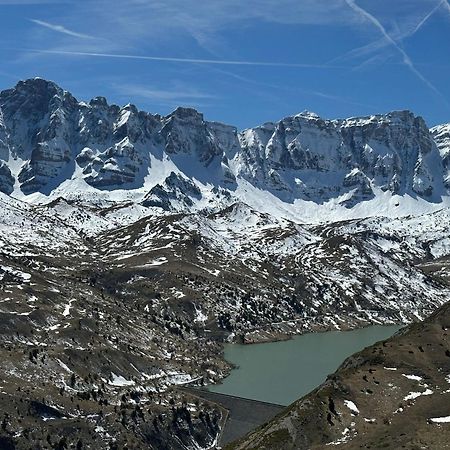 El Escondite De Las Margas Sabinanigo Bagian luar foto