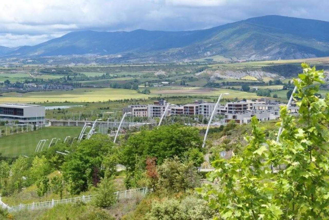 El Escondite De Las Margas Sabinanigo Bagian luar foto