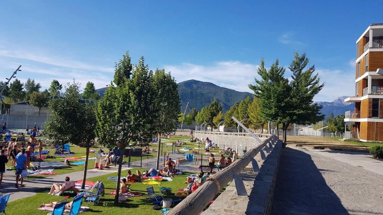 El Escondite De Las Margas Sabinanigo Bagian luar foto