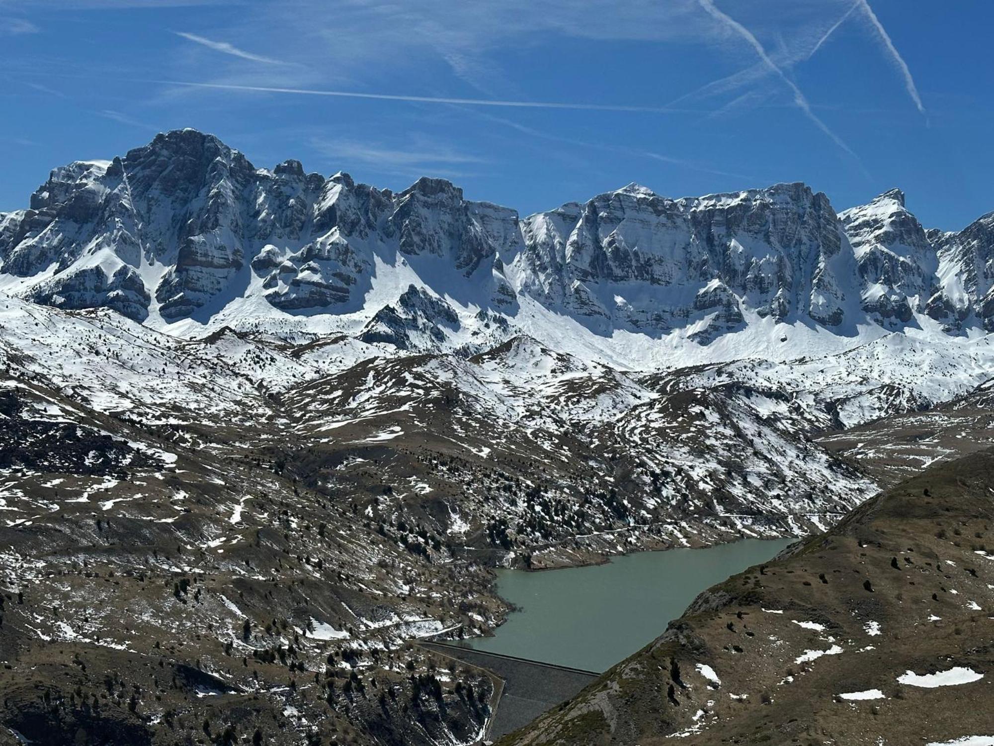El Escondite De Las Margas Sabinanigo Bagian luar foto